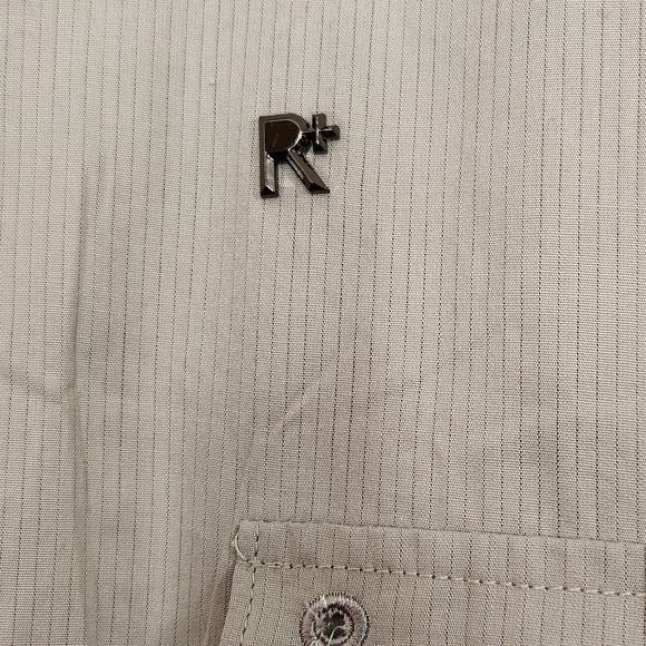 NWT Rocawear button down short sleeve grey With Pinstripes shirt 2 pockets 3XL - Picture 5 of 16